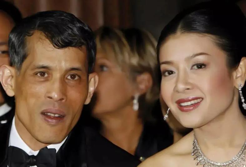 诗妮娜|苏提达段位加身心高气傲，未将诗妮娜放心上，唯独认可情敌西拉米