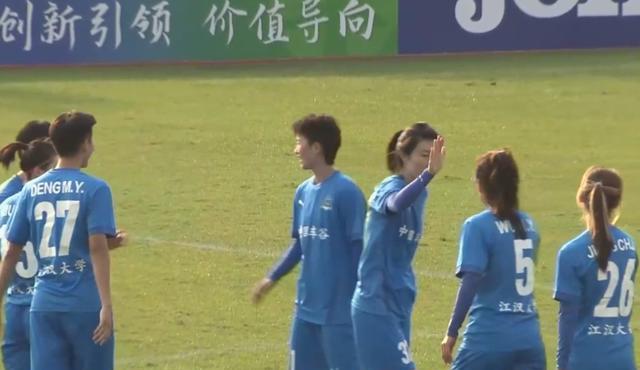西甲|3-0！女超王者归来！武汉队大爆发，拒新军2次爆冷，王霜首次解说