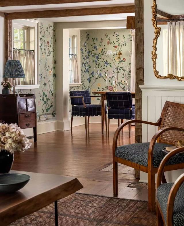 走进美国夫妻的百年老宅,复古装饰饱含沉静自然之美,太治愈了