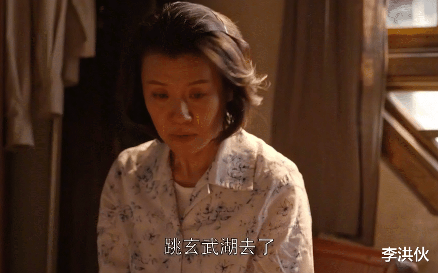 牛奶 吉克隽逸戴90副美甲录综艺，刘芸买15套衣服拍戏，刘芸买八小时站票赶片场