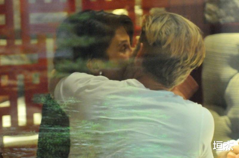 陈乔恩|京圈公主朱珠，8次入选全球最美面孔，35岁靠最美秘书出圈