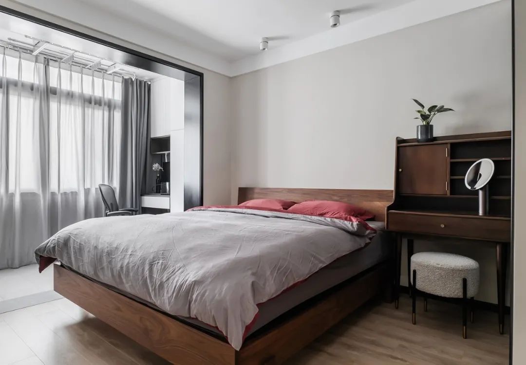 两室无厅改造一室一厅,成就70㎡婚房