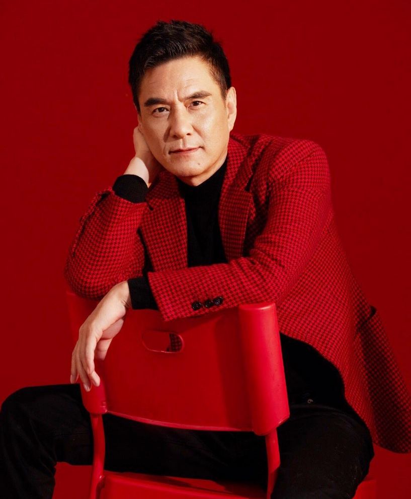 西门庆|李强：因演“西门庆”让女孩敬而远之，48岁才结婚，52岁老来得子