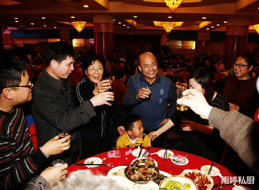 |建议大家：轮到你敬酒时，记住这3句万能的话，让人高看一眼