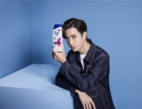 洗发水 海飞丝、飘柔“经典好用”，又一国货洗发水走红，修护控油去头屑