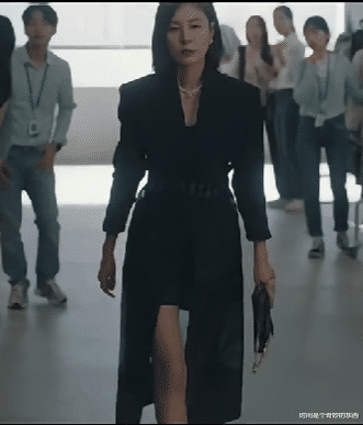 韩剧|有时候不得不佩服韩剧的编剧，《超高跟》推荐一下