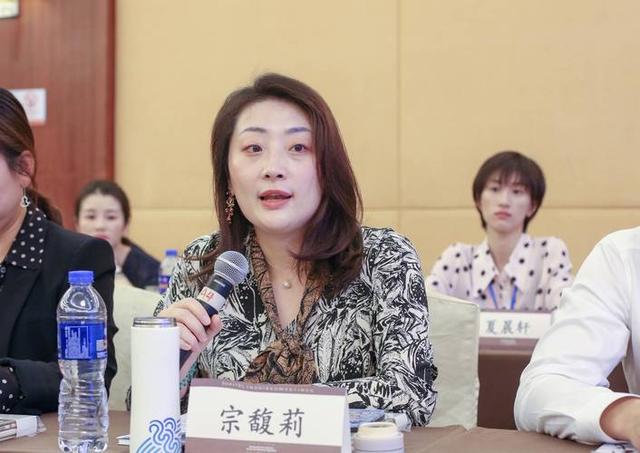 万宝宝|中国内地三大名媛千金，身价个个超百亿，7小时都逛不完自家豪宅