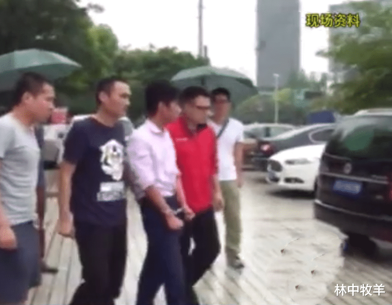 上海嘉定:南翔镇一95后中介因债台高筑劫杀“二房东”,一审被判死刑