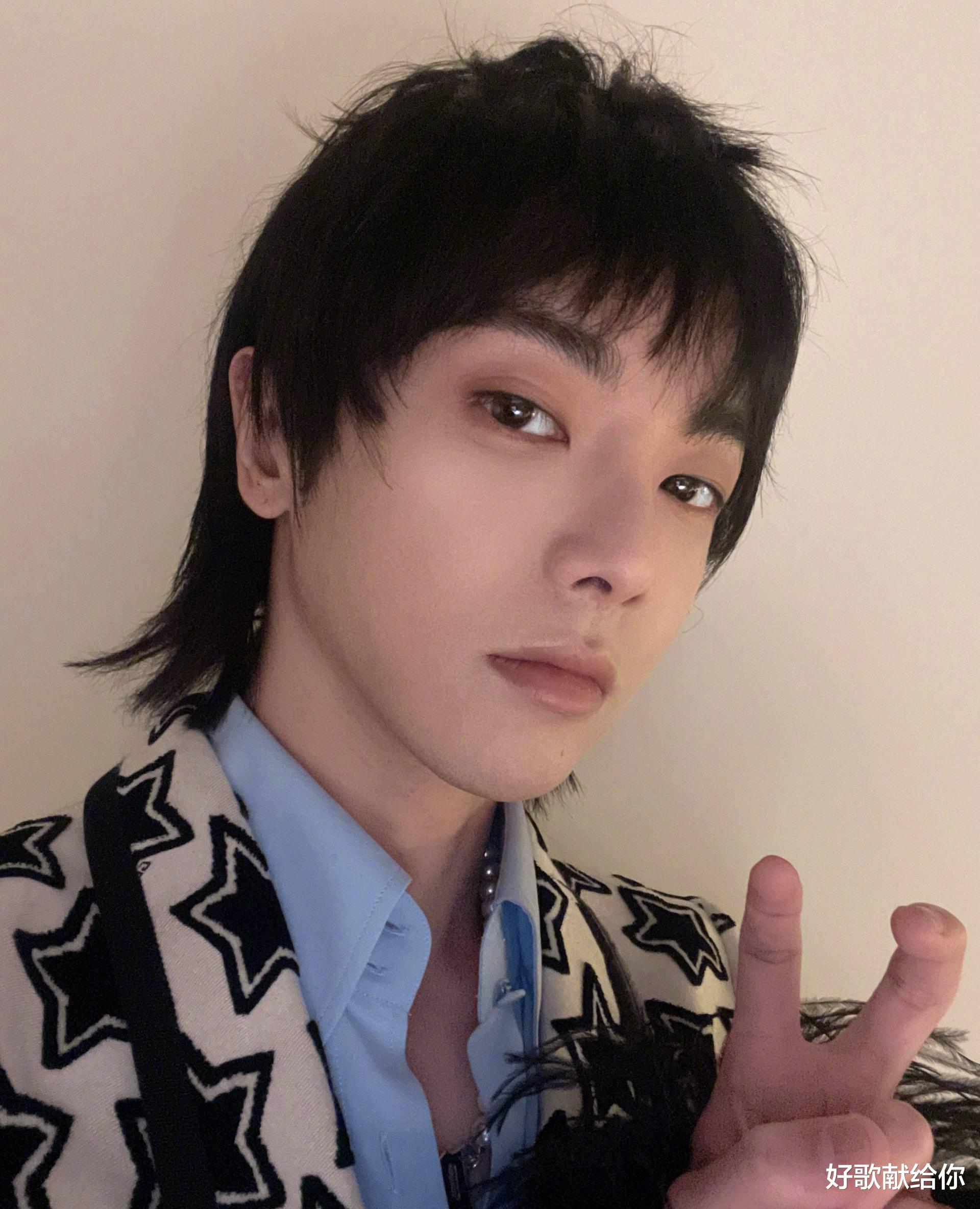 明星|满城风雨还没倒下的明星:有人逃出生天,有人在翻车边缘疯狂试探