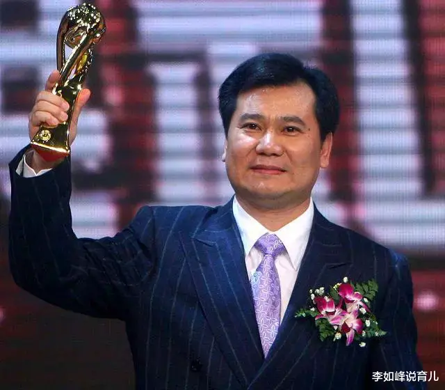 王思聪|张康阳需偿还17亿债务，张近东也难拿出来，还是王思聪最聪明！