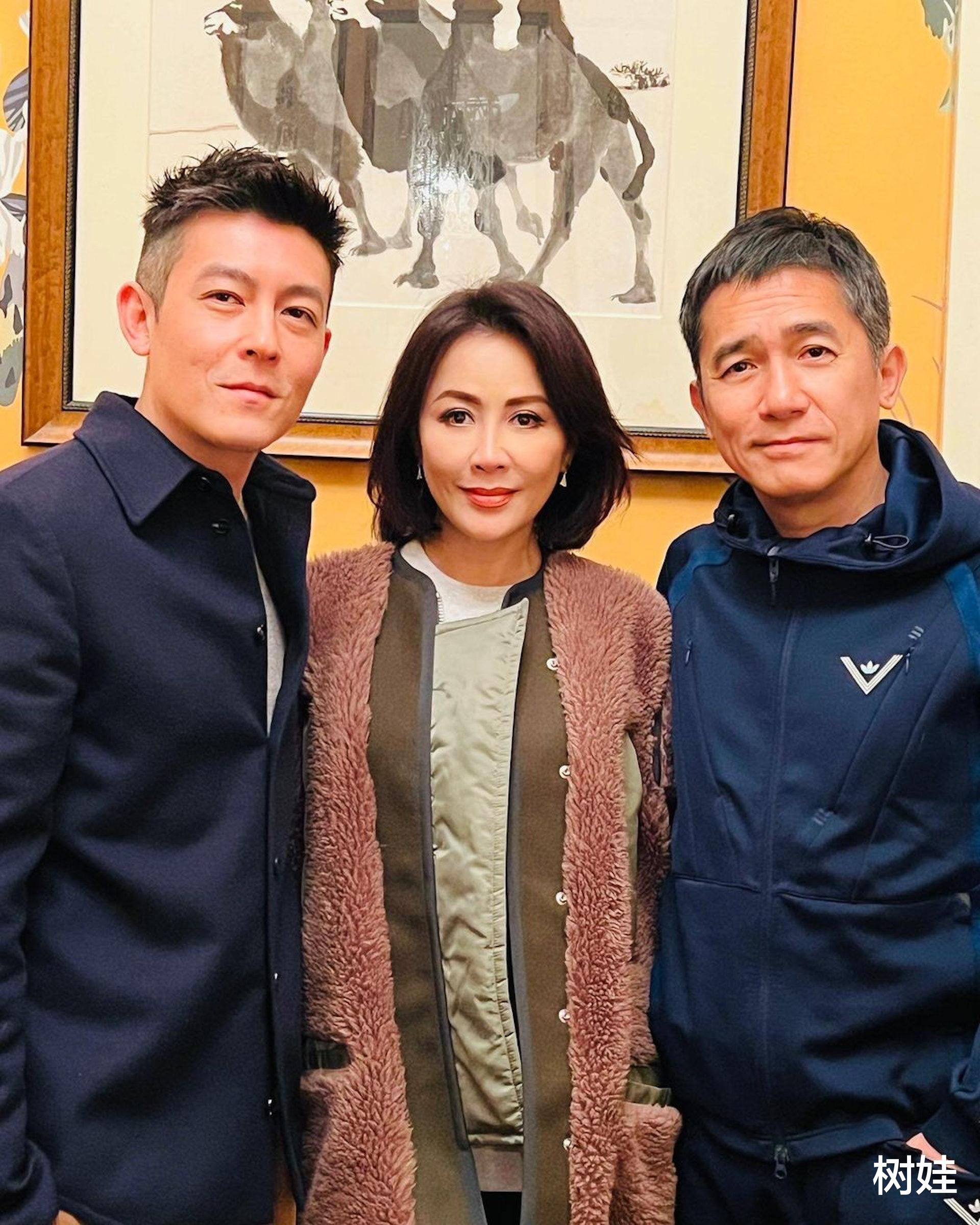 陈冠希|陈冠希低调返回香港,与刘嘉玲夫妇叙旧,梁朝伟头发花白魅力不减