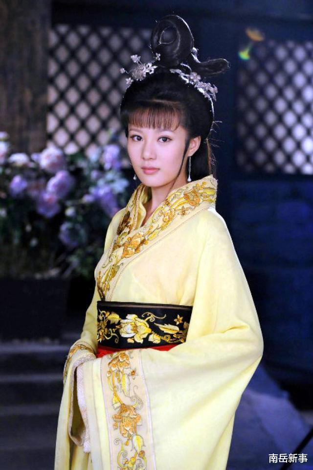 王熙凤|敢演“四大美人”的10位女明星，杨幂、蒋勤勤、陈红谁最名不虚传