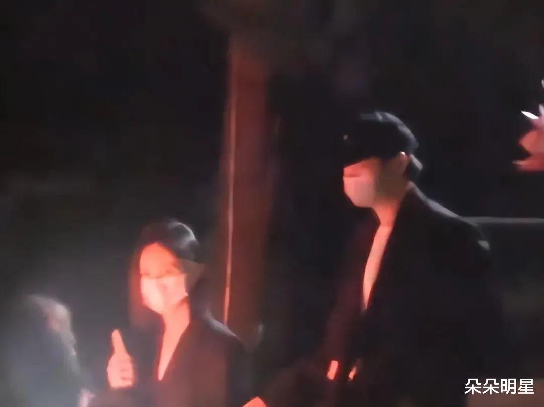 魏大勋|官宣了！魏大勋恋情被曝光，对杨幂余情未了