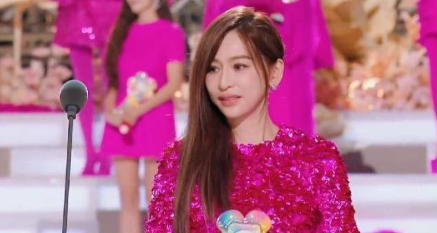 王心凌|《浪姐3》成团夜没仪式感，颁奖顺序让总冠军仿佛不被看重