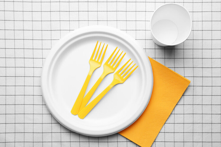 牙齿|饭前烫碗、饭后刷牙…这些看似“卫生”的好习惯，你可能都做错了