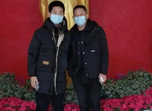 带货|孙海洋夫妇直播带货，不到十分钟四千单被抢购一空，堪比一线明星