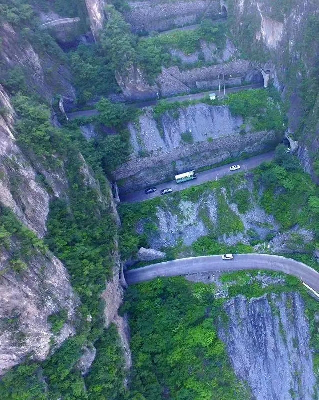 叠彩|云台山群洞叠彩