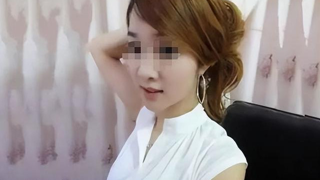 广州女子发现丈夫出轨，在浴室装摄像头，情人身份让她崩溃