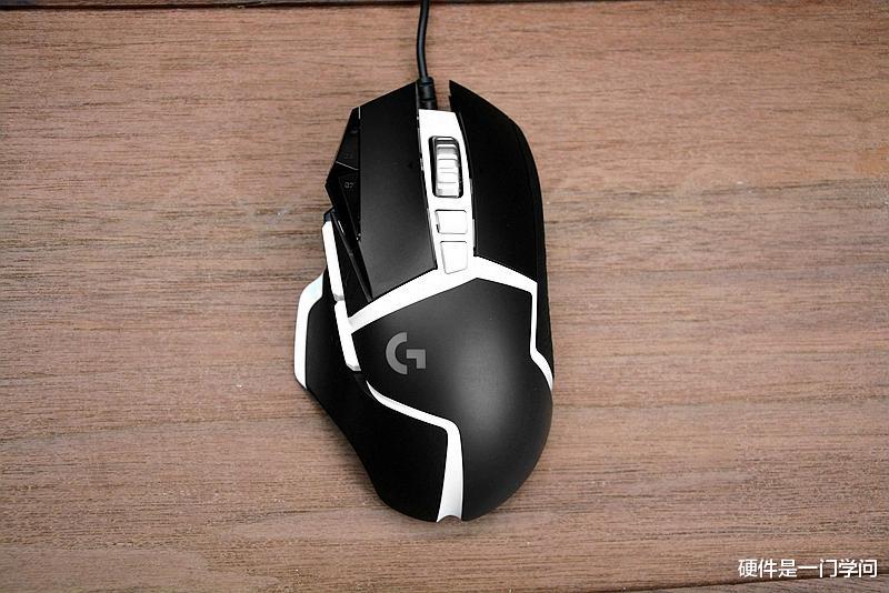 鼠标|“健身器材”的新皮肤,罗技G502 SE HERO熊猫版开箱