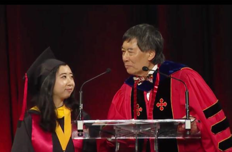 留学生|女留学生夸“美国空气香甜”，回国后找工作无人问津，结局很解气