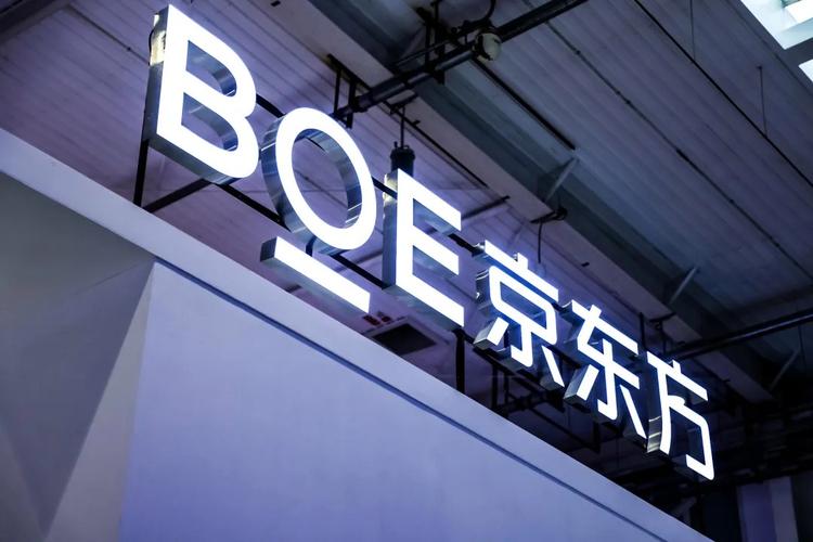 京东|293: 阿里游戏社区;京东100亿投向基层;抖音应用商店;胡润中国报告