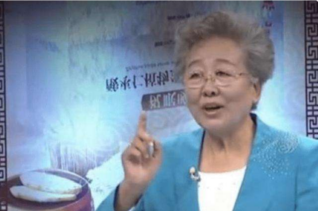 小姐姐|“神医”刘洪斌：3年换了9个身份，捞金近80亿，被揭穿后自食恶果