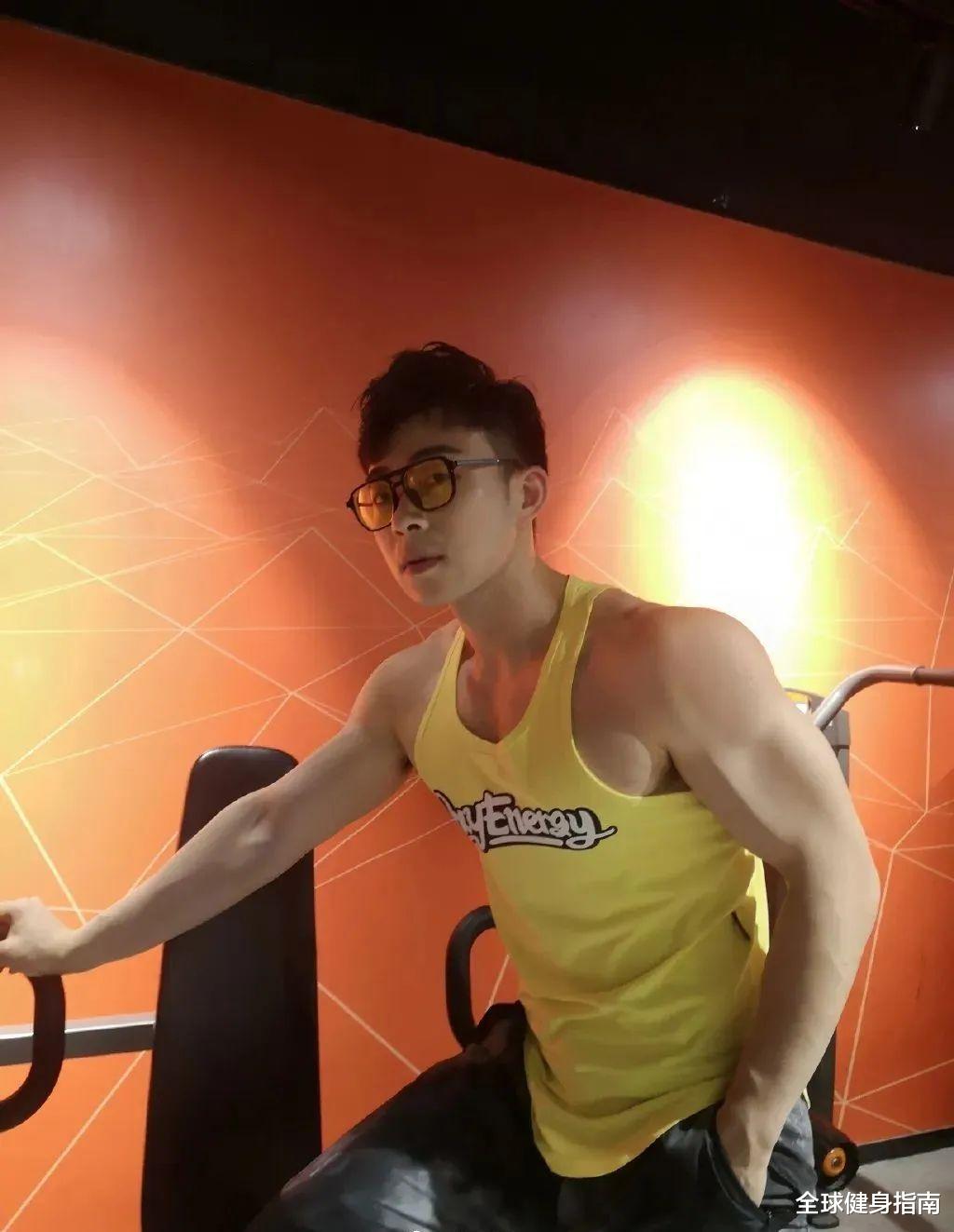 健身 采访到了！知名rapper从235斤逆袭成肌肉猛男？