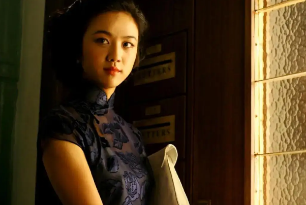 电影|《色·戒》当中的梁朝伟身为男主角,却扮演的是一个反派