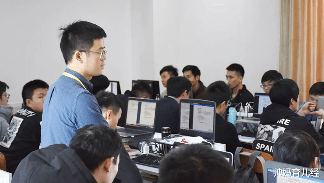 IT业|丈母娘喜欢的女婿职业排行,公务员无缘榜首,IT行业不吃香?