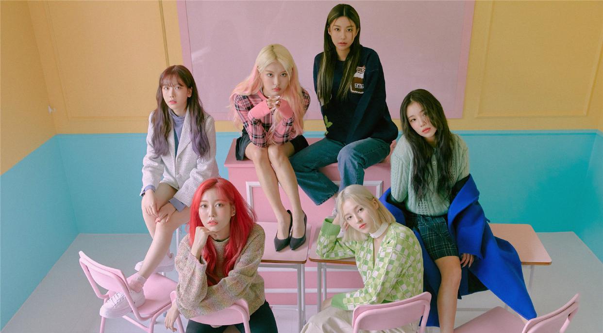 孙允珠|蹦迪女团MoMoland一副好牌打得稀烂,公司成罪魁祸首?