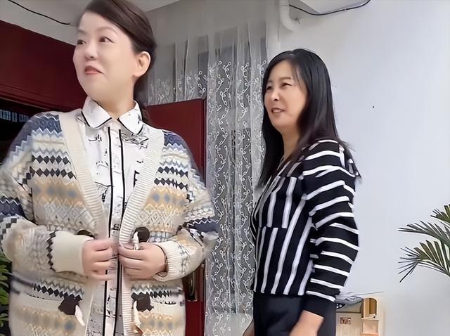 枇杷|姚爸“上树”的背影跟姚威太相似，3家重聚，田静说出不管的原因