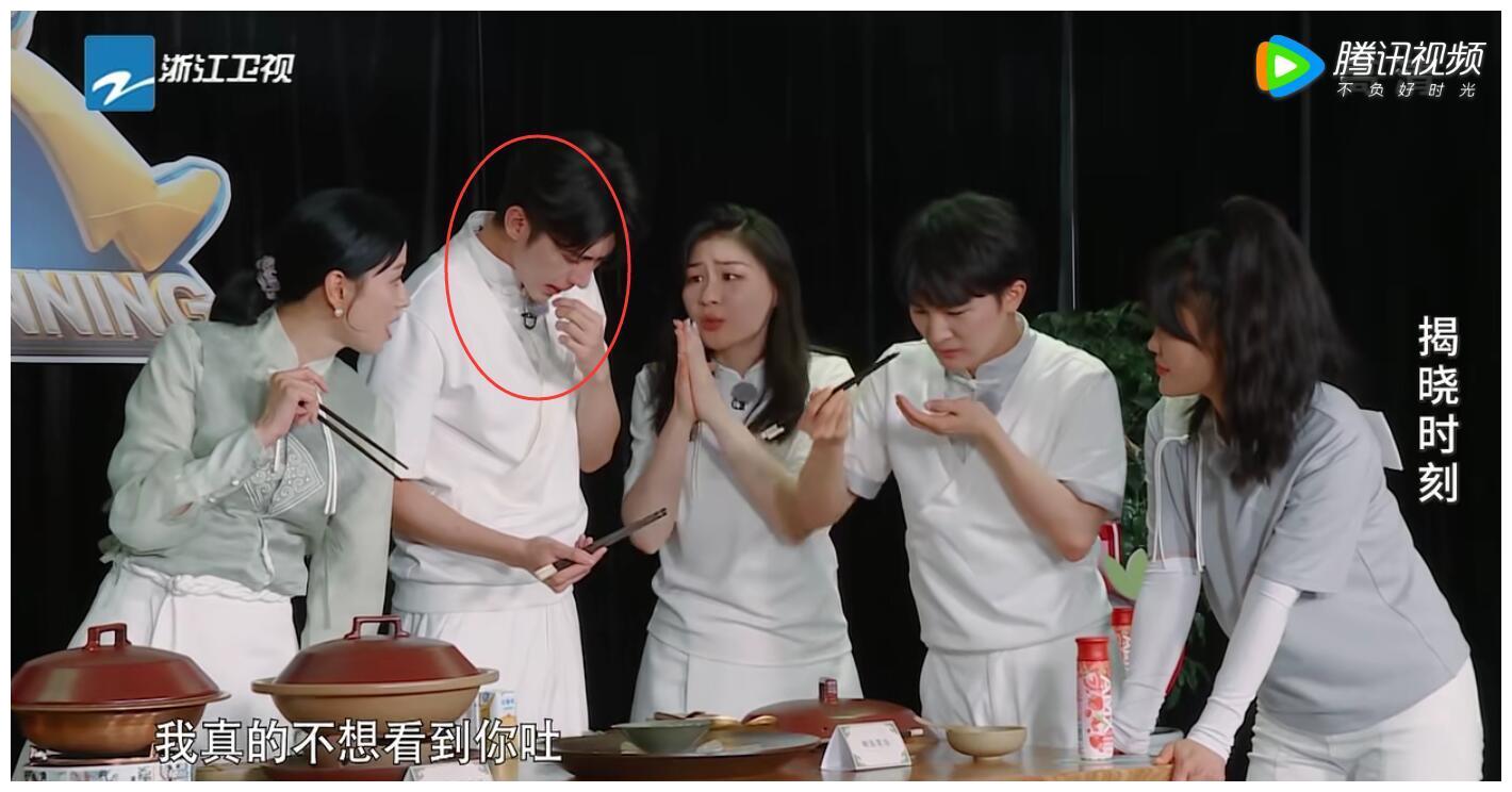 金靖的“使坏”，倪虹洁的“另类”，让这期《跑男》成功封神