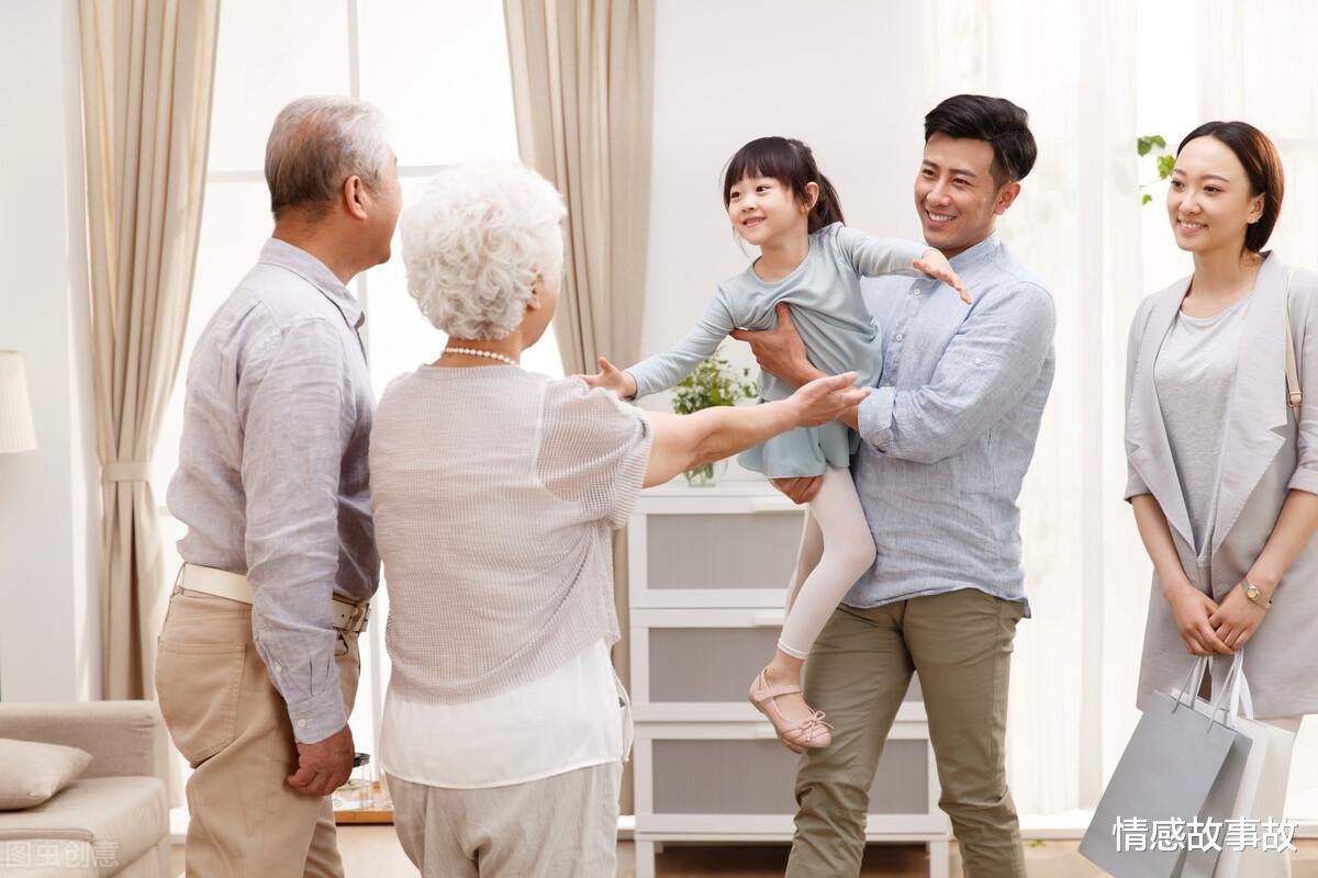 为什么说人到晚年最好不要去串门?68岁老人哭诉:串门会害人害己