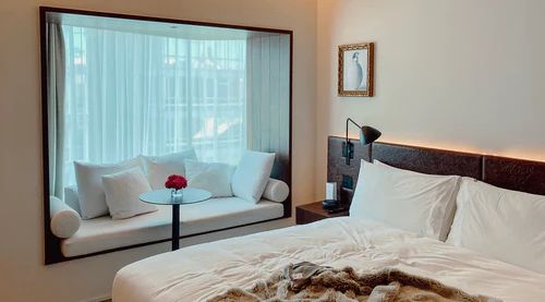 飘窗还在堆杂物?这样设计让人眼前一亮!