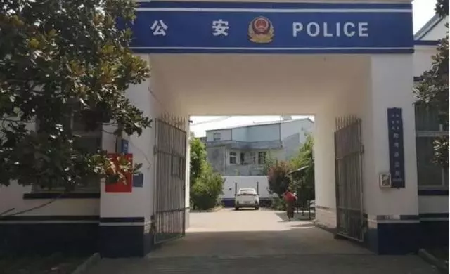 张译|从张译事件到朱军事件，我发现：一种畸形观念，正在网上野蛮生长