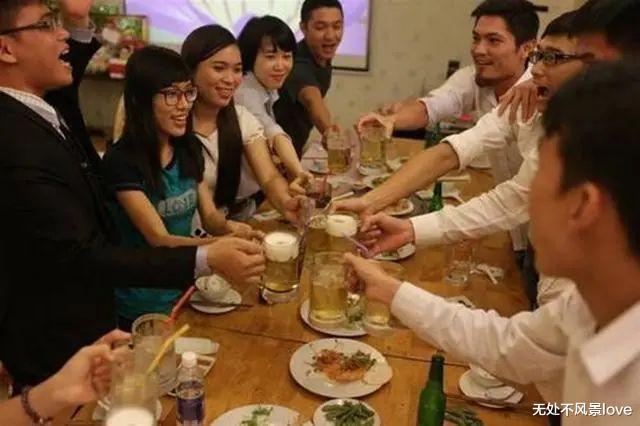 山西省|饭局上,不主动转桌子的人,往往是这3种人,很准别不信。