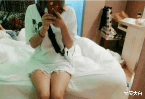 网友无意间被拉进一个cos群, 结果深夜被踢出群聊, 原因是...