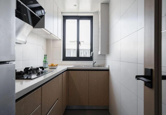 50㎡手枪户型,变身通透两居室,还规划出三个办公区,太实用了!