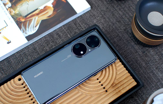 mate20|mate20刚发布就买的，用到现在，除了64g不太够用之外其他也可以