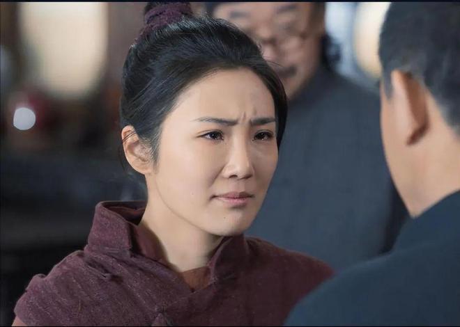 娱乐圈|娱乐圈隐藏的八大“关系户”,拼家世、潜规则上位,可惜全哑火了