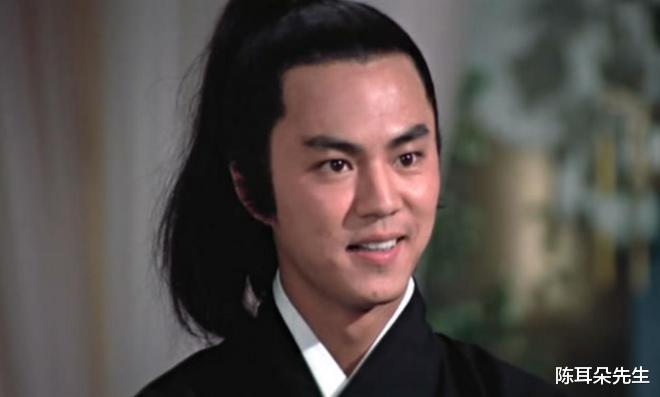 周润发|鲍汉琳评价周润发,我虽然被称为赌王,还是赢不了周润发