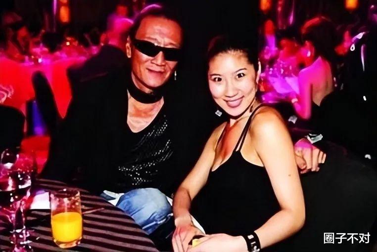 谢贤|被谢贤养了12年，换来2000万分手费，37岁的Coco怎么样了？