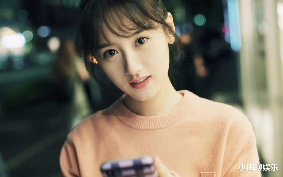 爱情公寓|当年《爱情公寓》的配角明星，颜值不比主角低，如今也成为主流大咖了