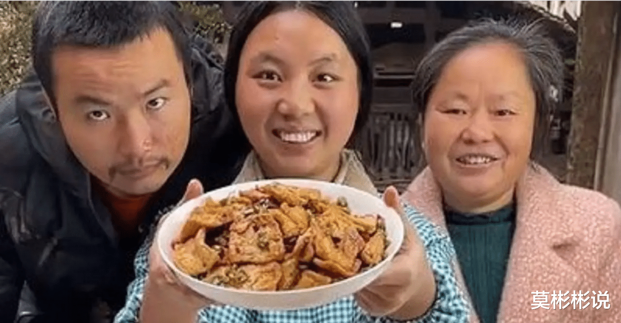 人物设定|牛爱芳的小春花：靠剧情引人同情，如今被爆造人设