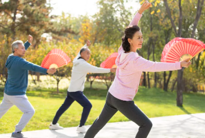 肝癌|30岁女教师坚持早睡3年，肝癌离世，医生：睡前“1习惯”或等于自残