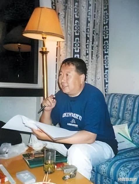 牛振华|“笑星”牛振华离去的那个深夜,酒局中到底发生了什么?