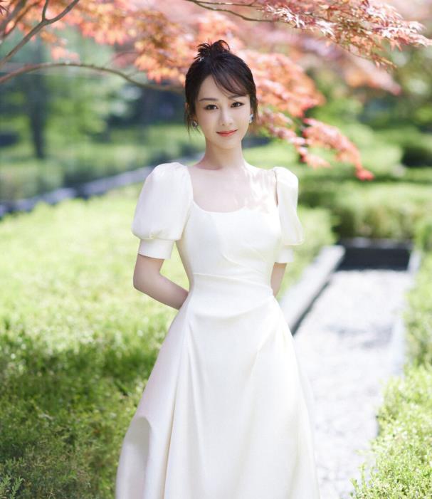 杨紫|嗑的cp成真了！网传张一山、杨紫即将合体录综艺，节目类型好适合