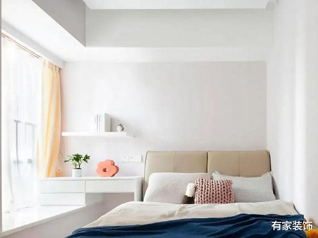 郑州装修排名,小卧室怎么放床和衣柜?