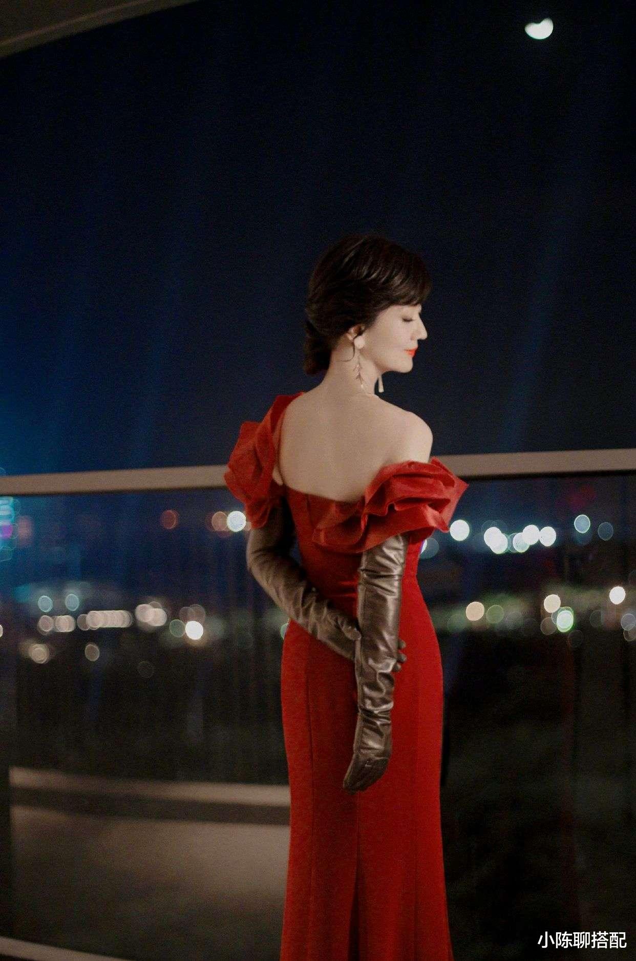 5位身穿红裙的女星,赵雅芝优雅,高圆圆魅惑,最后一位直接封神