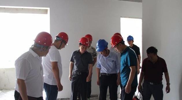 地暖被扒掉,更多人开始装暖气片?业主坦言,暖气片的优点更多